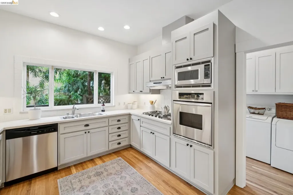 772 Vincente Avenue Berkeley CA 94707