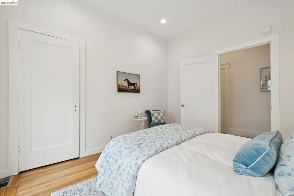 772 Vincente Avenue Berkeley CA 94707