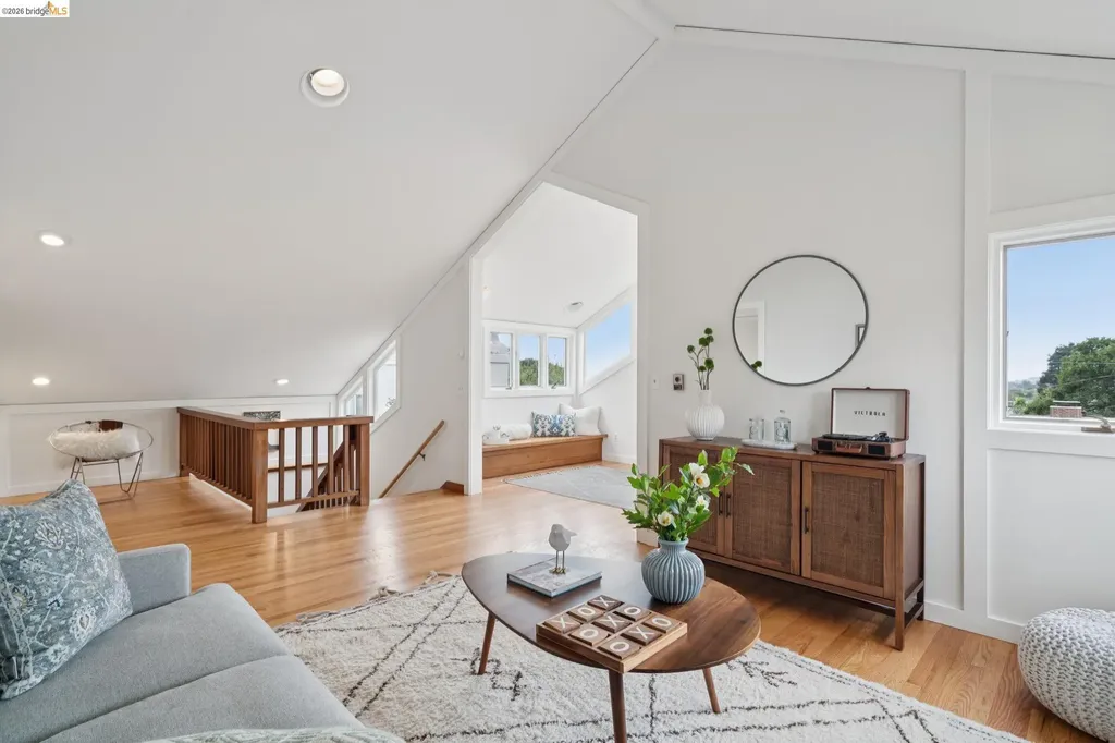 772 Vincente Avenue Berkeley CA 94707