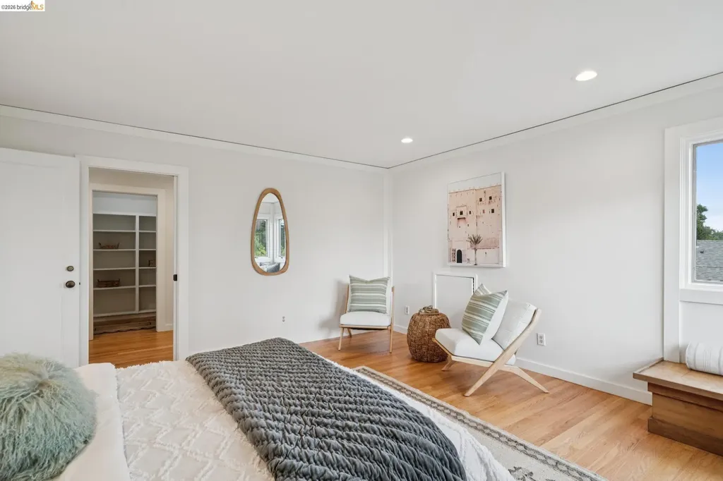 772 Vincente Avenue Berkeley CA 94707