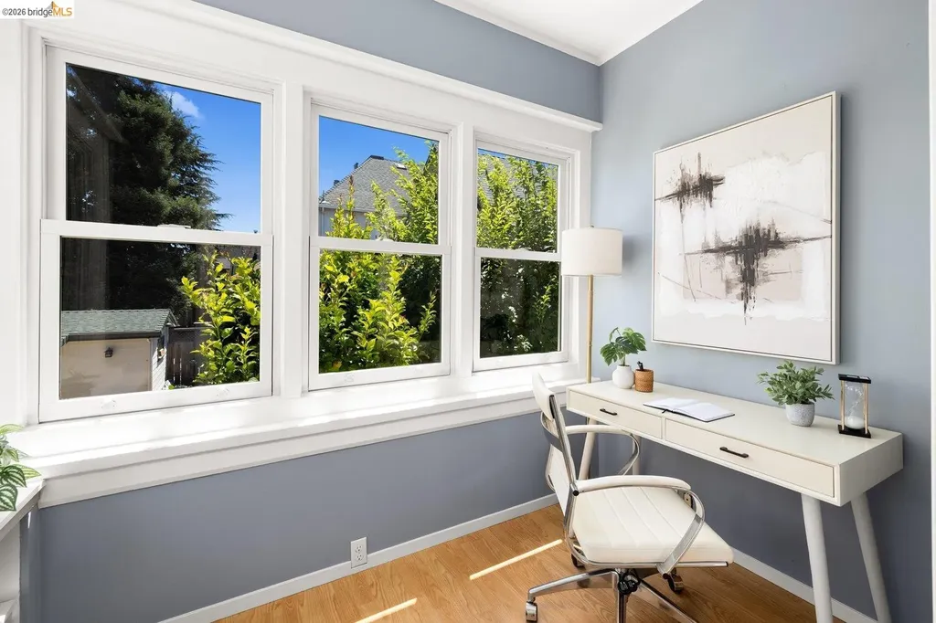 528 Haddon Road Oakland CA 94606