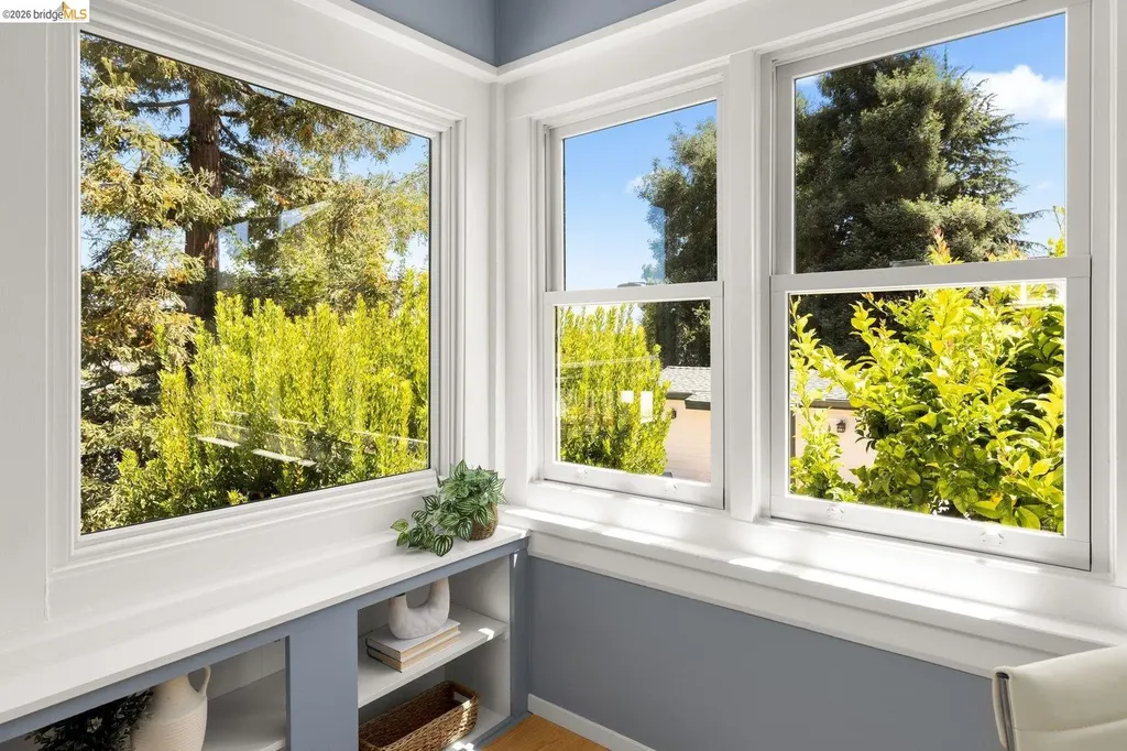 528 Haddon Road Oakland CA 94606