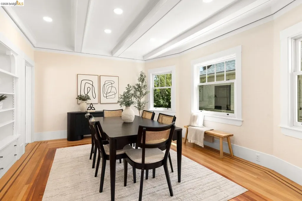 528 Haddon Road Oakland CA 94606