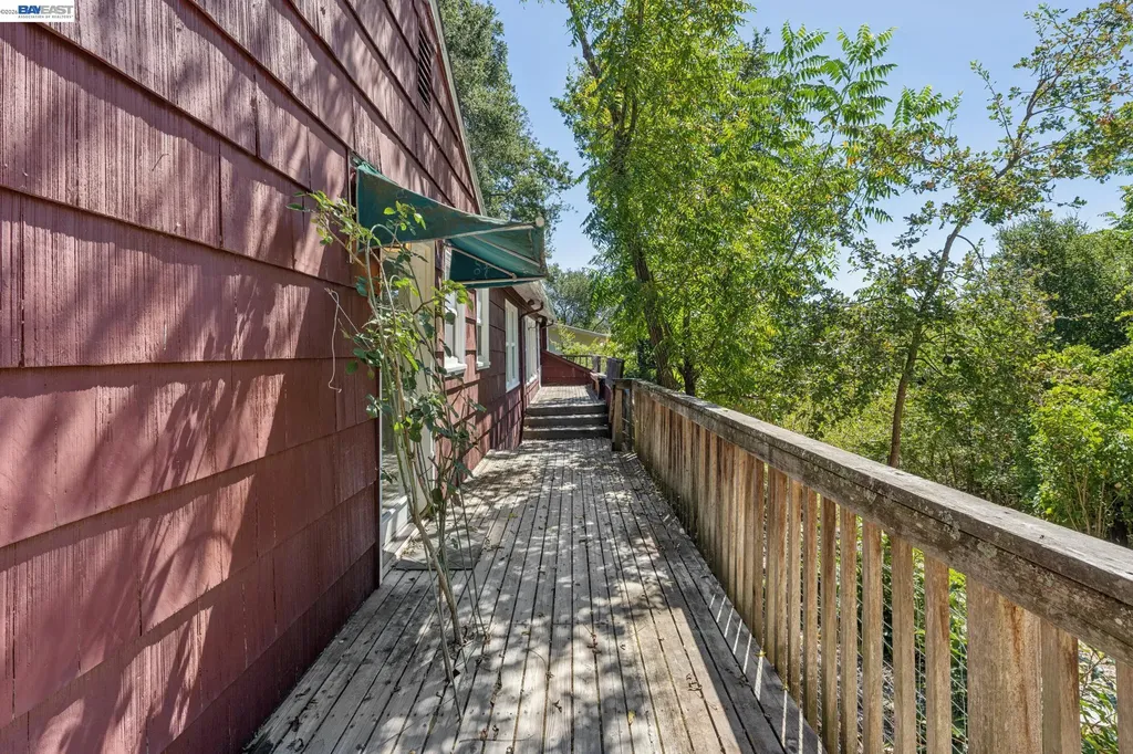 21 Monte Vista Road Orinda CA 94563