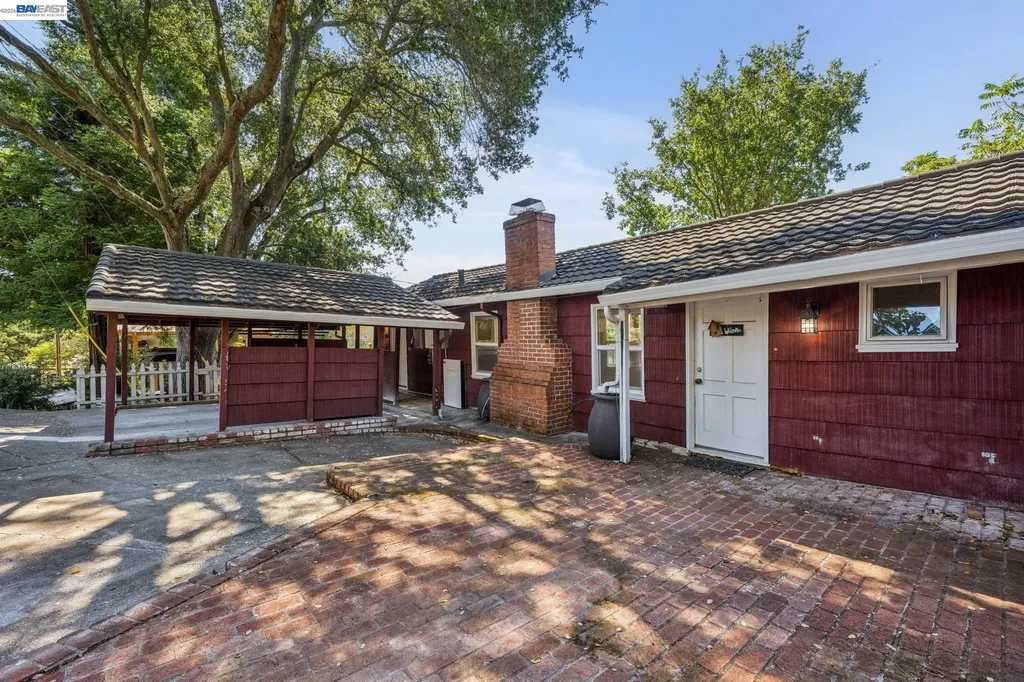 21 Monte Vista Road Orinda CA 94563