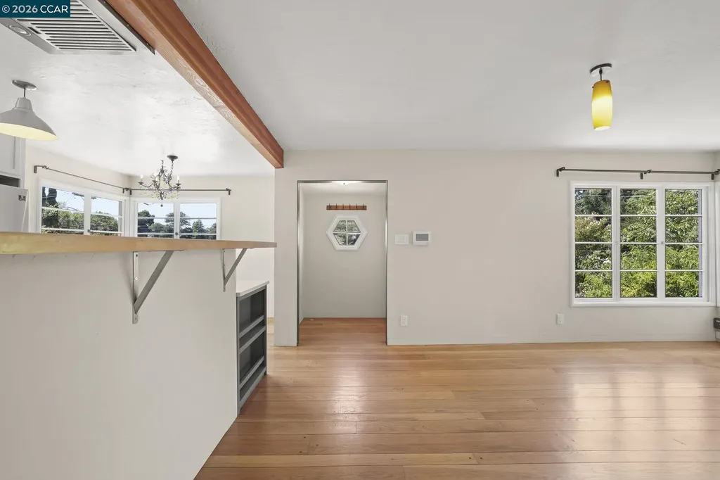 3306 Guido Oakland CA 94602