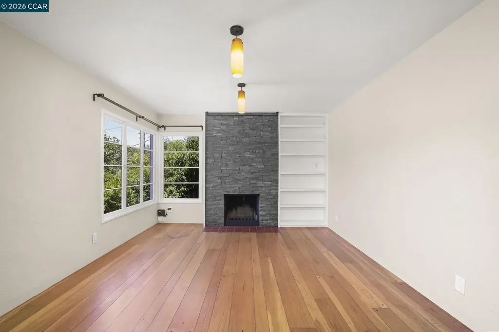 3306 Guido Oakland CA 94602