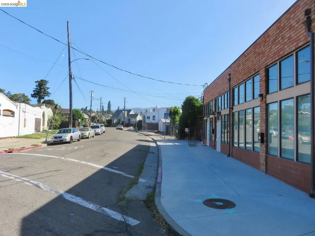 5410 Trask Street Oakland CA 94601
