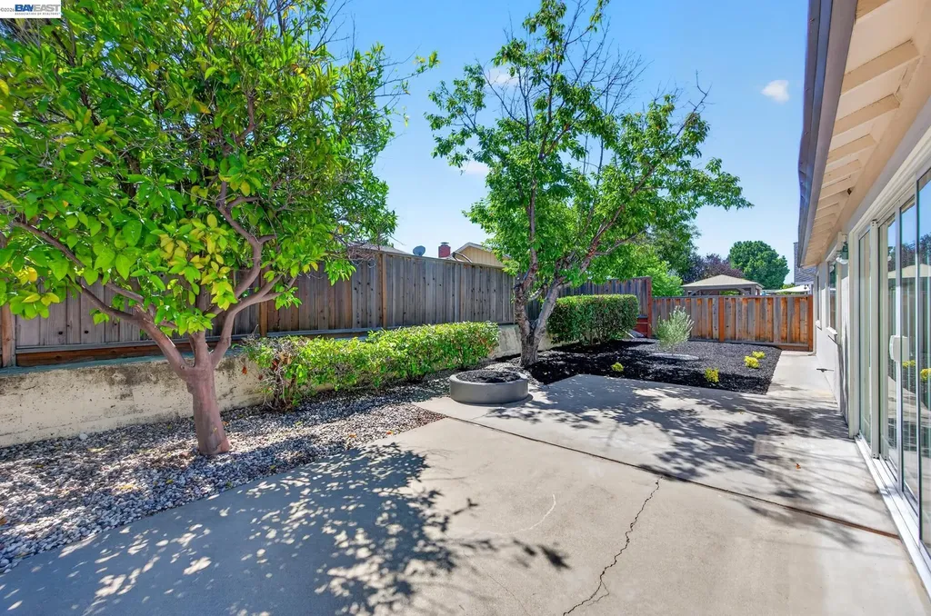 646 Joyce Street Livermore CA 94550