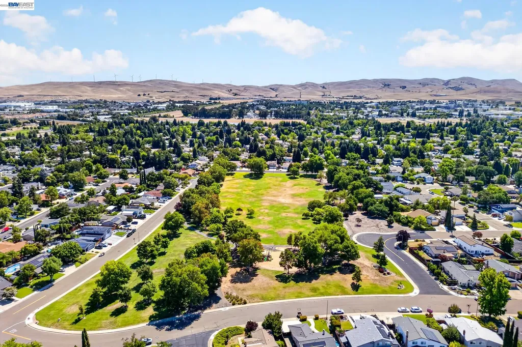 646 Joyce Street Livermore CA 94550
