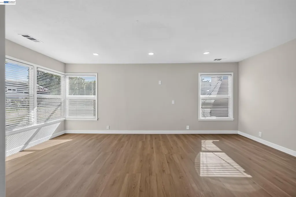 19515 Western Boulevard Hayward CA 94541