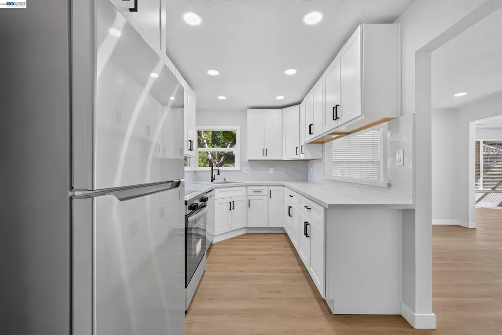 19515 Western Boulevard Hayward CA 94541