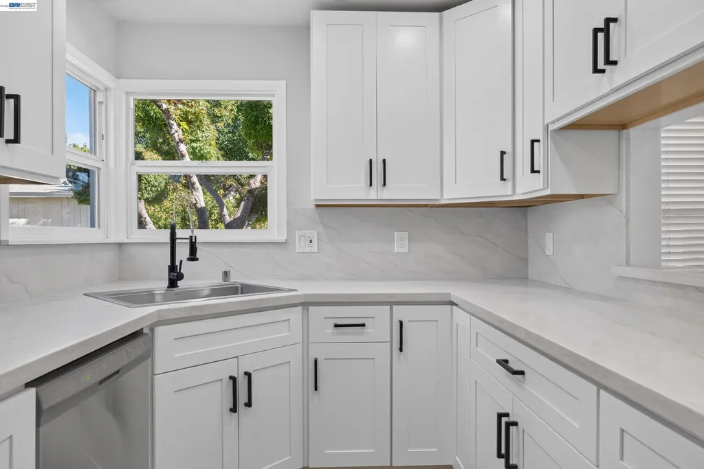 19515 Western Boulevard Hayward CA 94541
