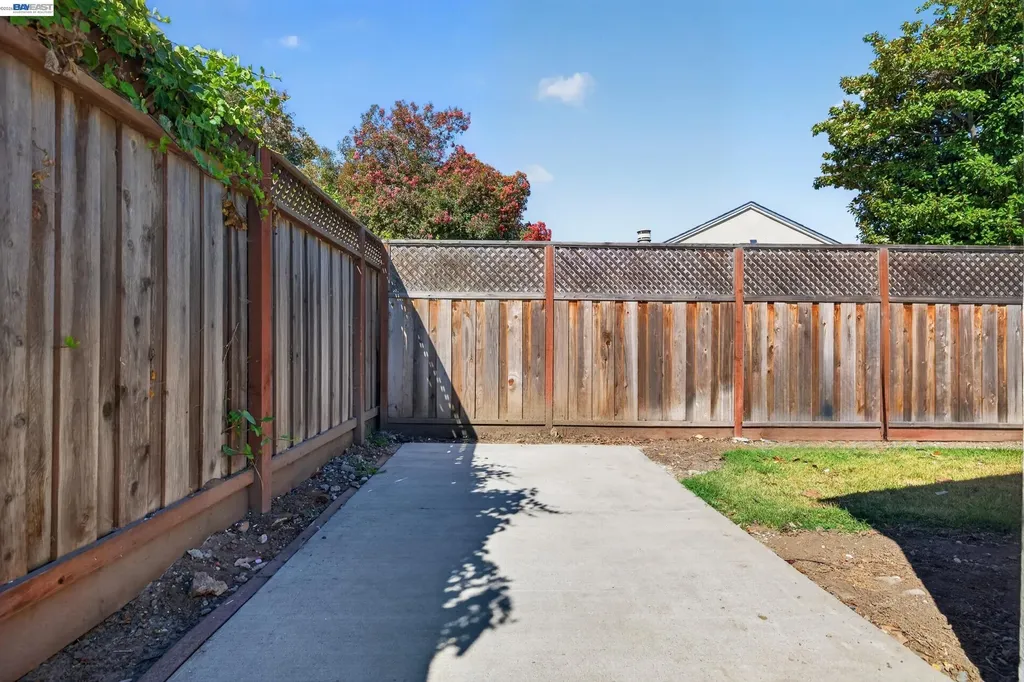19515 Western Boulevard Hayward CA 94541