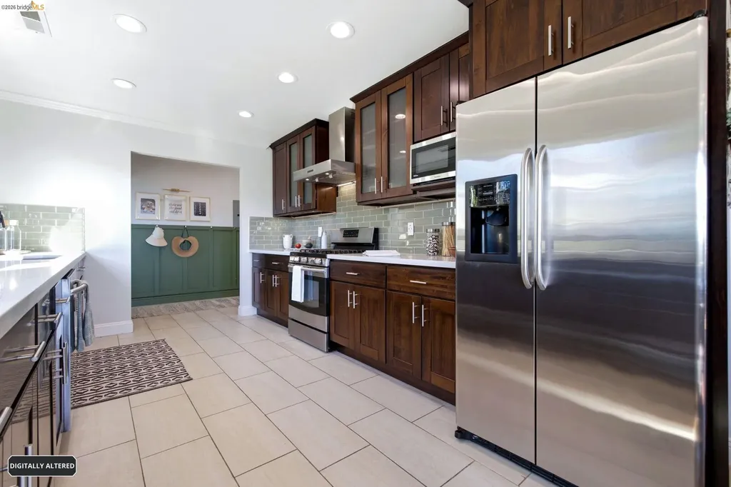 7308 Hillmont Oakland CA 94605