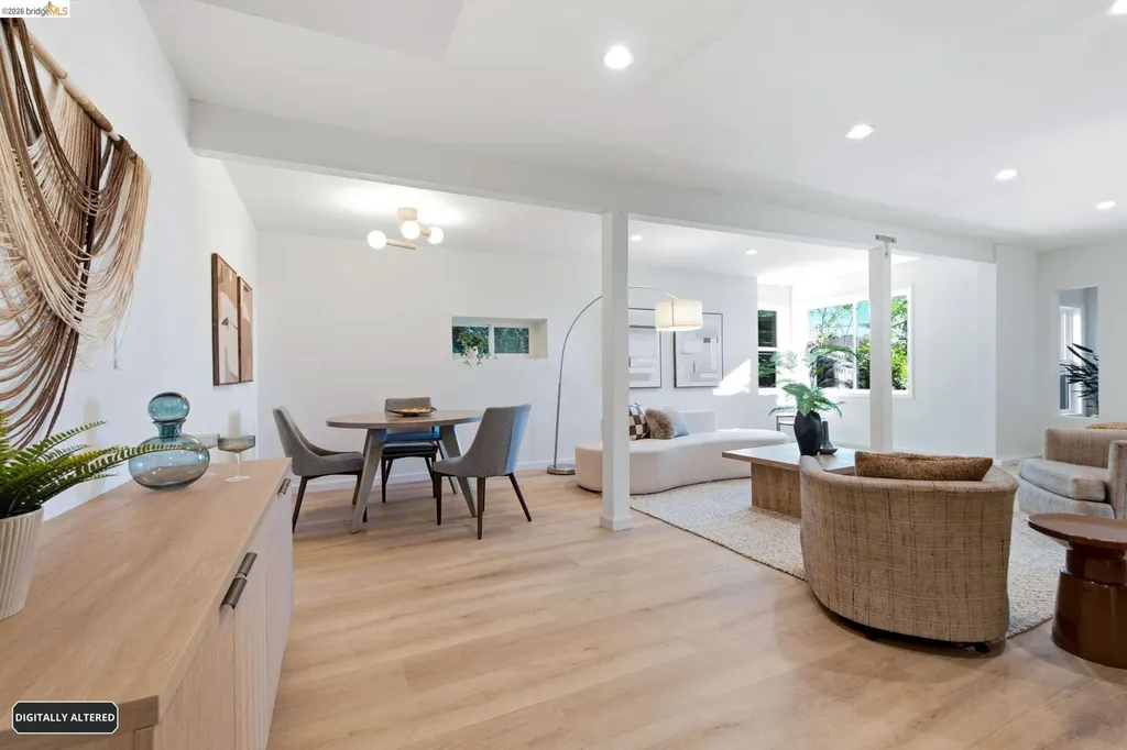 7308 Hillmont Oakland CA 94605