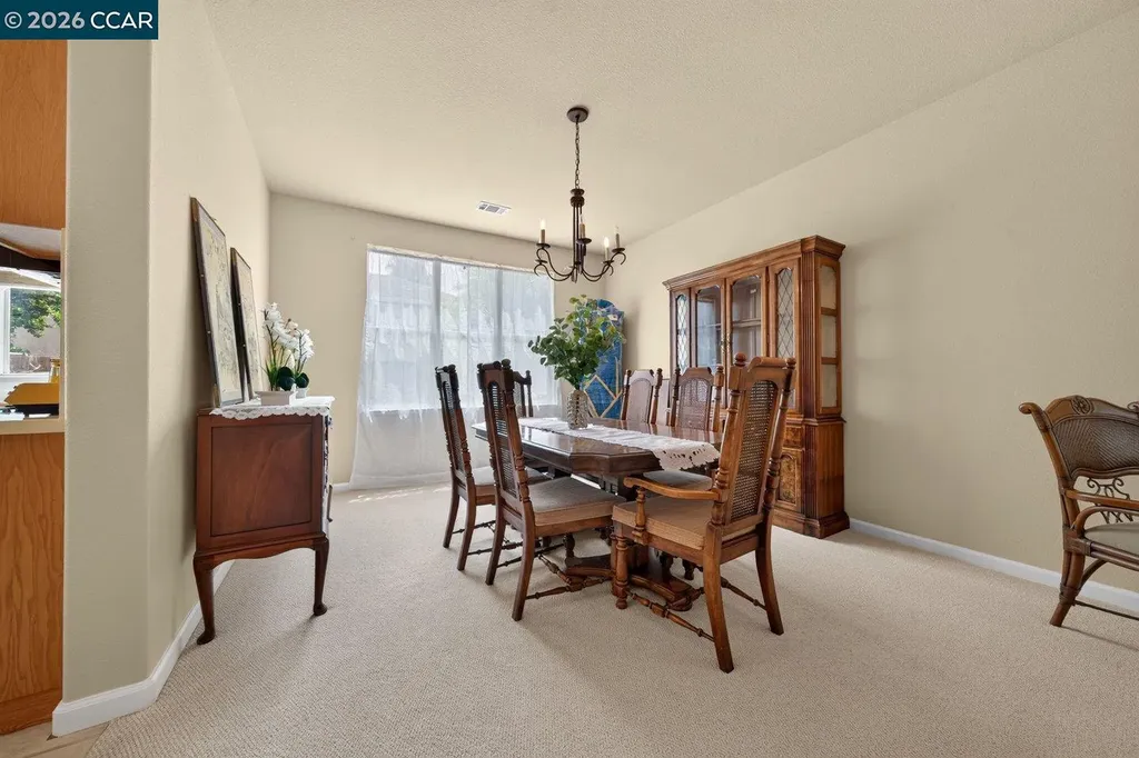 1816 Crown Peak Way Antioch CA 94531