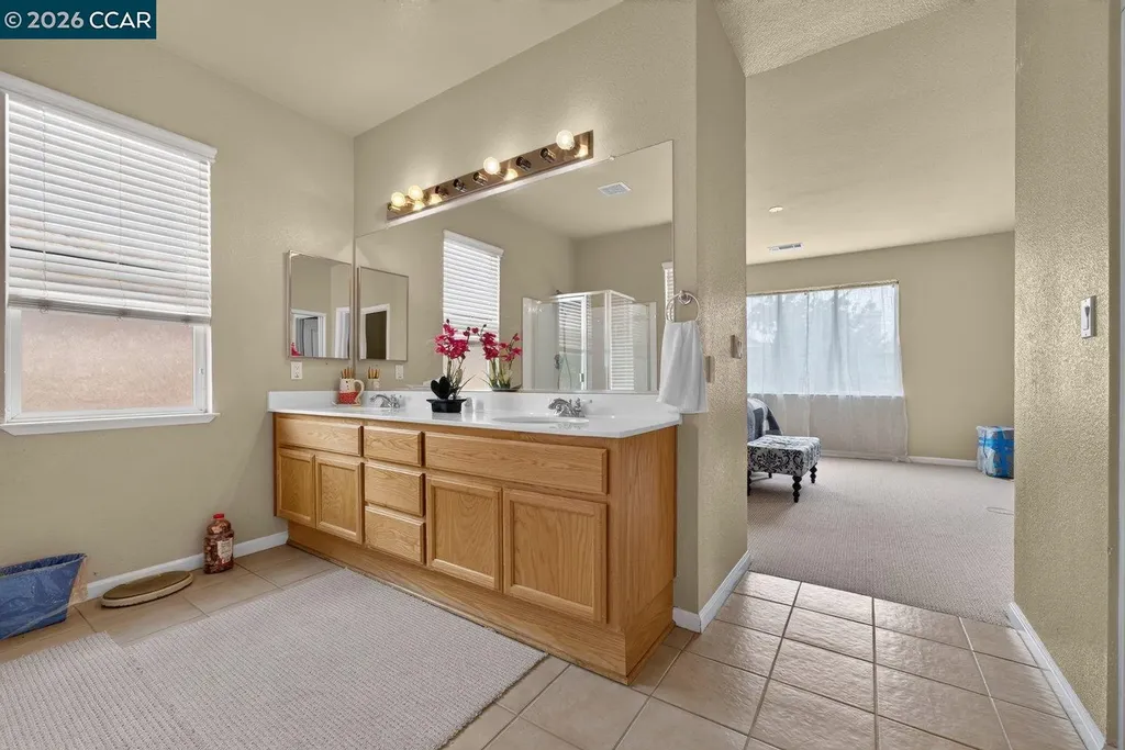1816 Crown Peak Way Antioch CA 94531