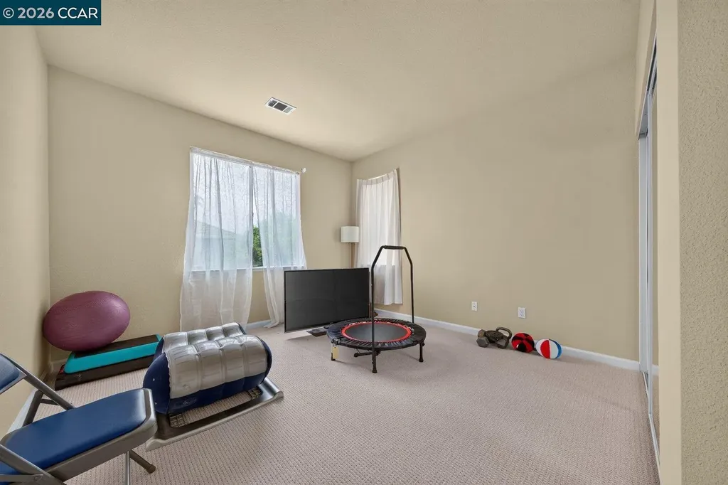 1816 Crown Peak Way Antioch CA 94531