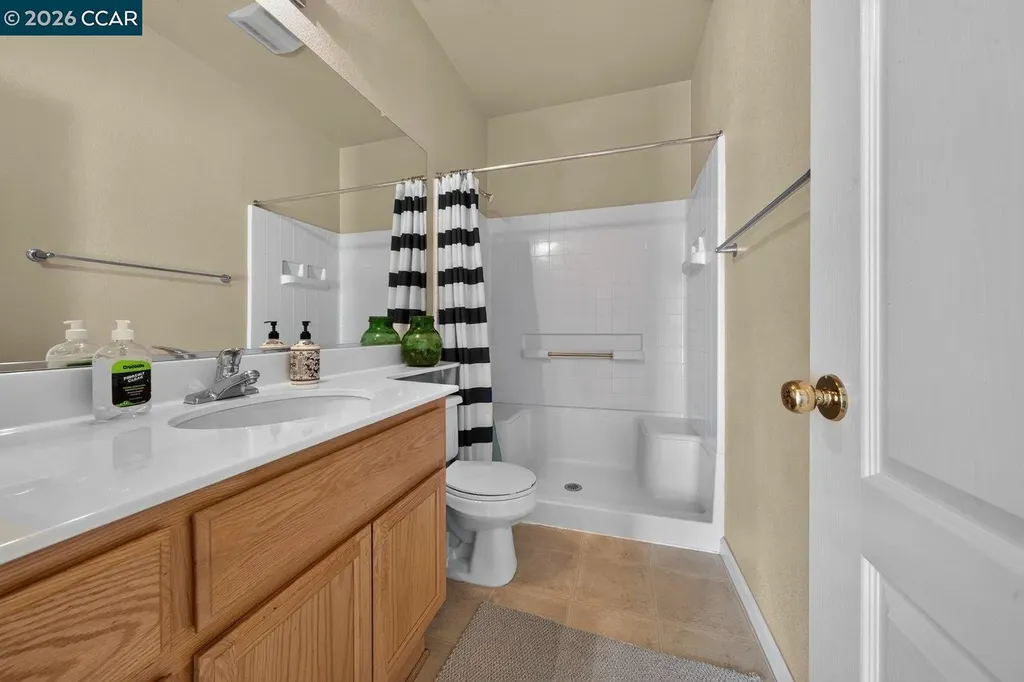 1816 Crown Peak Way Antioch CA 94531