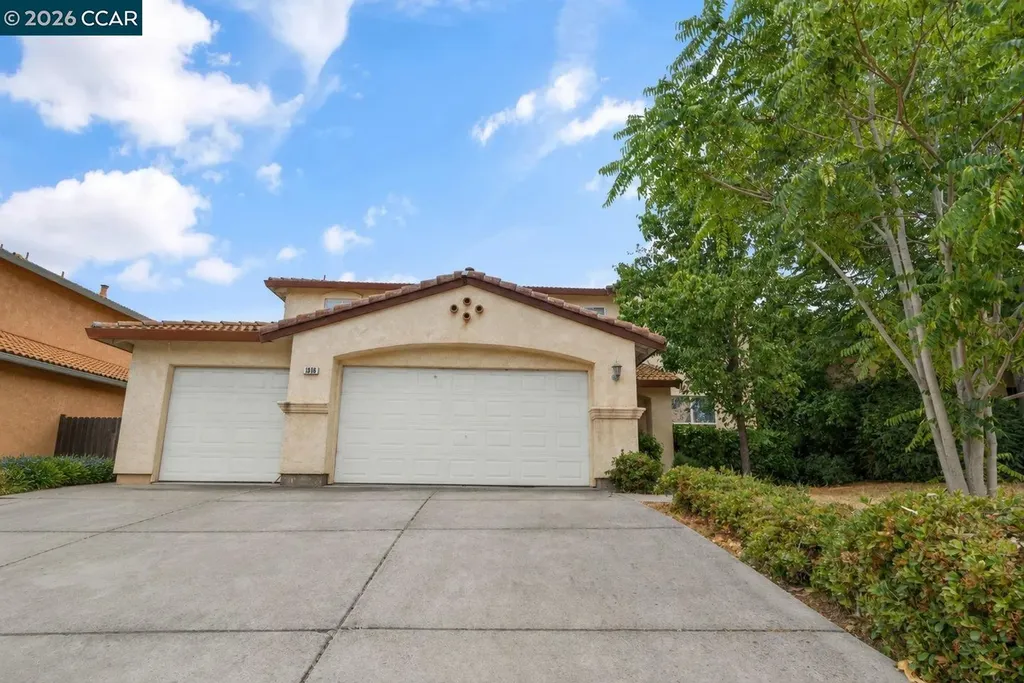 1816 Crown Peak Way Antioch CA 94531