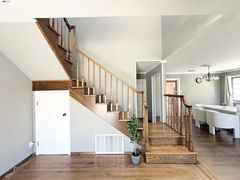 1526 Beechwood Avenue San Leandro CA 94579