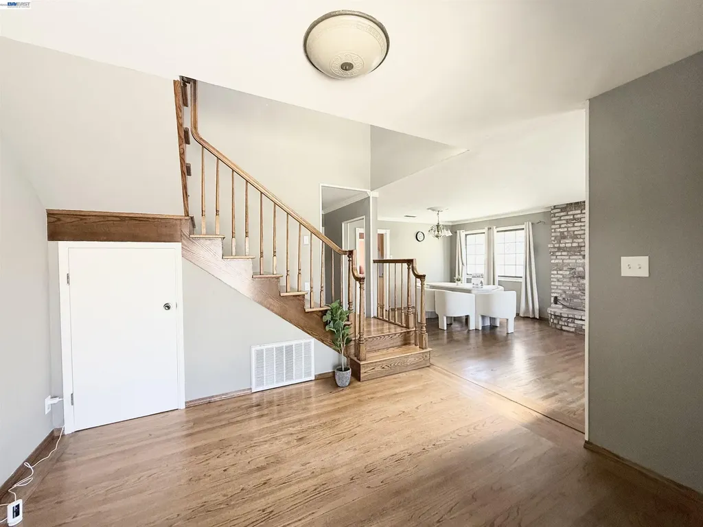 1526 Beechwood Avenue San Leandro CA 94579