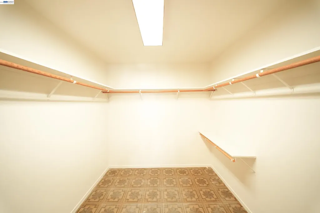 1526 Beechwood Avenue San Leandro CA 94579
