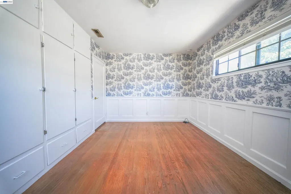 1526 Beechwood Avenue San Leandro CA 94579