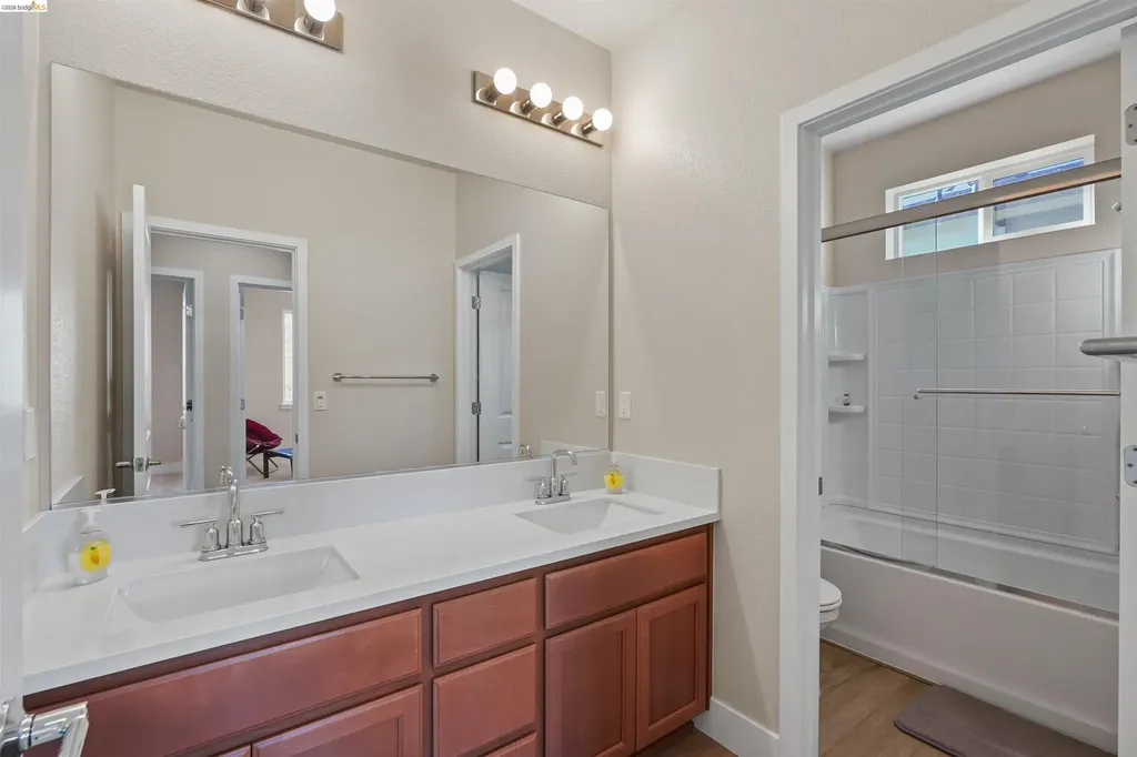5477 Sierra Trail Way Antioch CA 94531