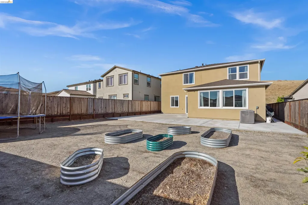 5477 Sierra Trail Way Antioch CA 94531