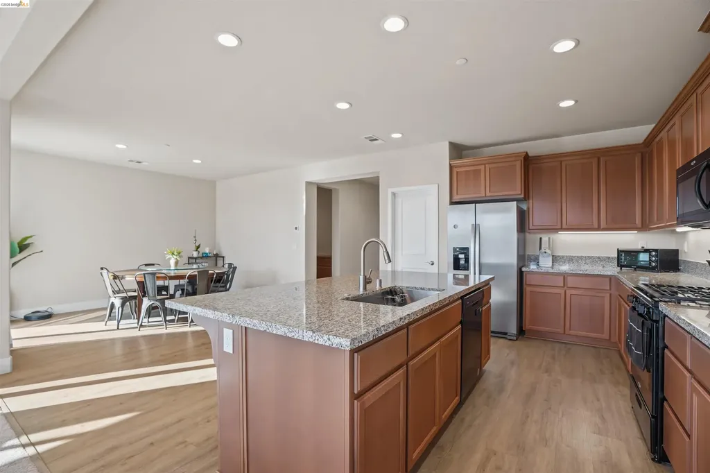 5477 Sierra Trail Way Antioch CA 94531