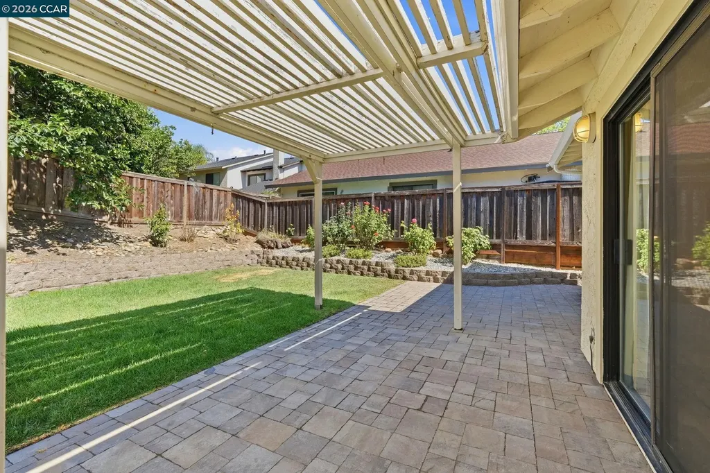 2300 Lake Park Court Martinez CA 94553