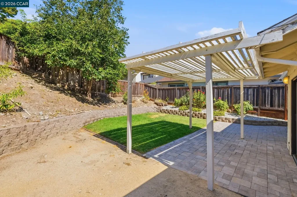 2300 Lake Park Court Martinez CA 94553