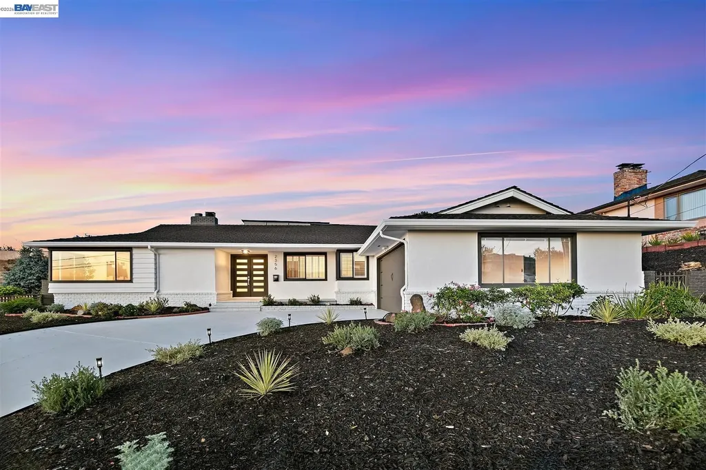 2356 Marineview Drive San Leandro CA 94577