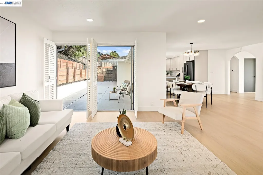 2356 Marineview Drive San Leandro CA 94577