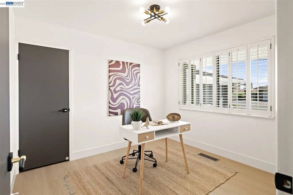2356 Marineview Drive San Leandro CA 94577