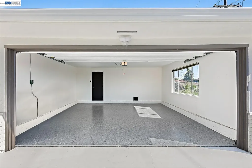 2356 Marineview Drive San Leandro CA 94577