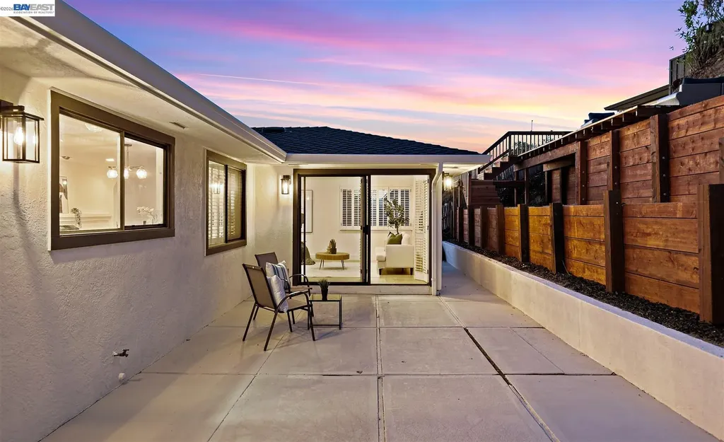 2356 Marineview Drive San Leandro CA 94577