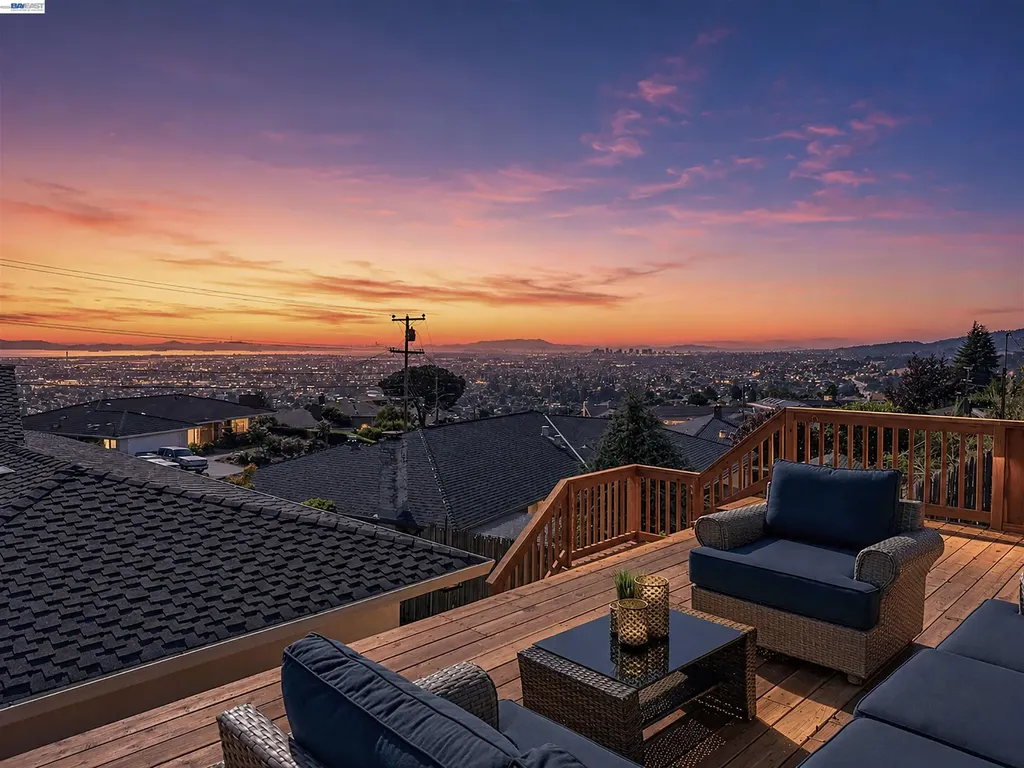 2356 Marineview Drive San Leandro CA 94577