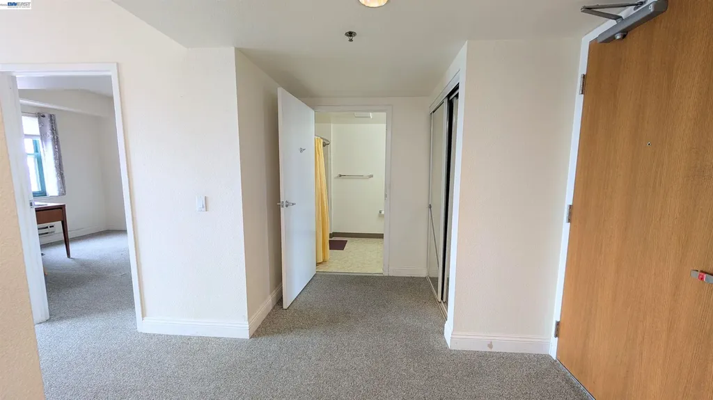 989 Webster Street Oakland CA 94607
