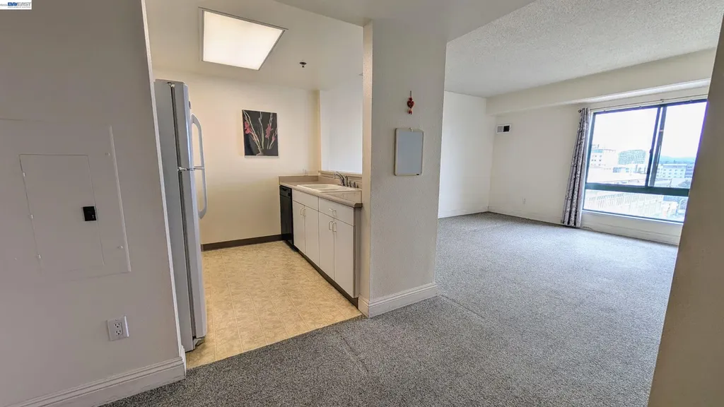 989 Webster Street Oakland CA 94607