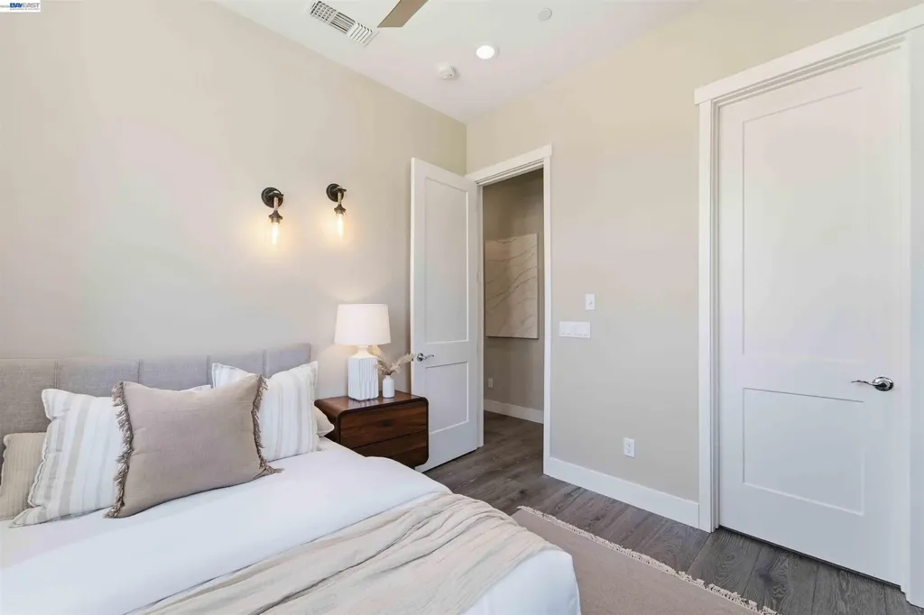 37595 Sea Bank Street Newark CA 94560