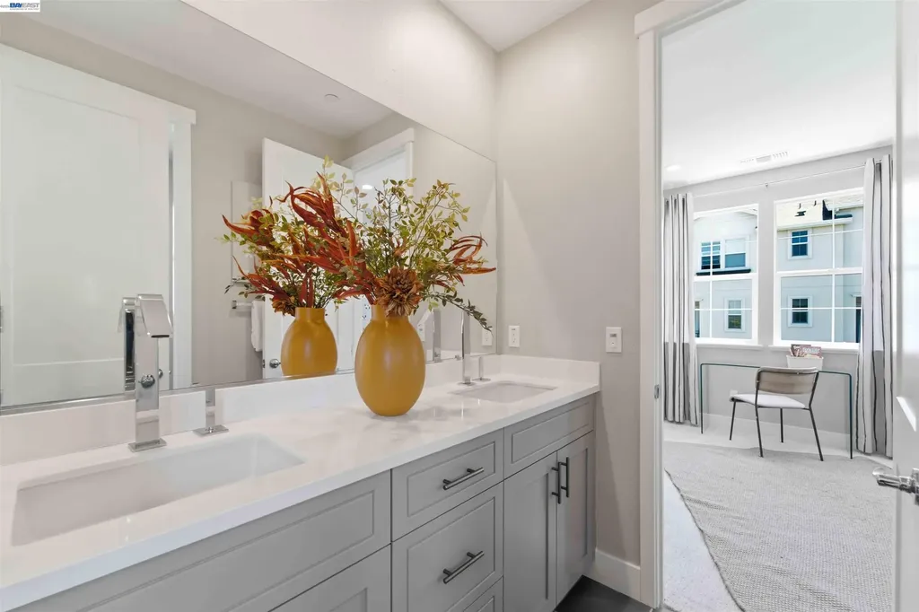 37595 Sea Bank Street Newark CA 94560