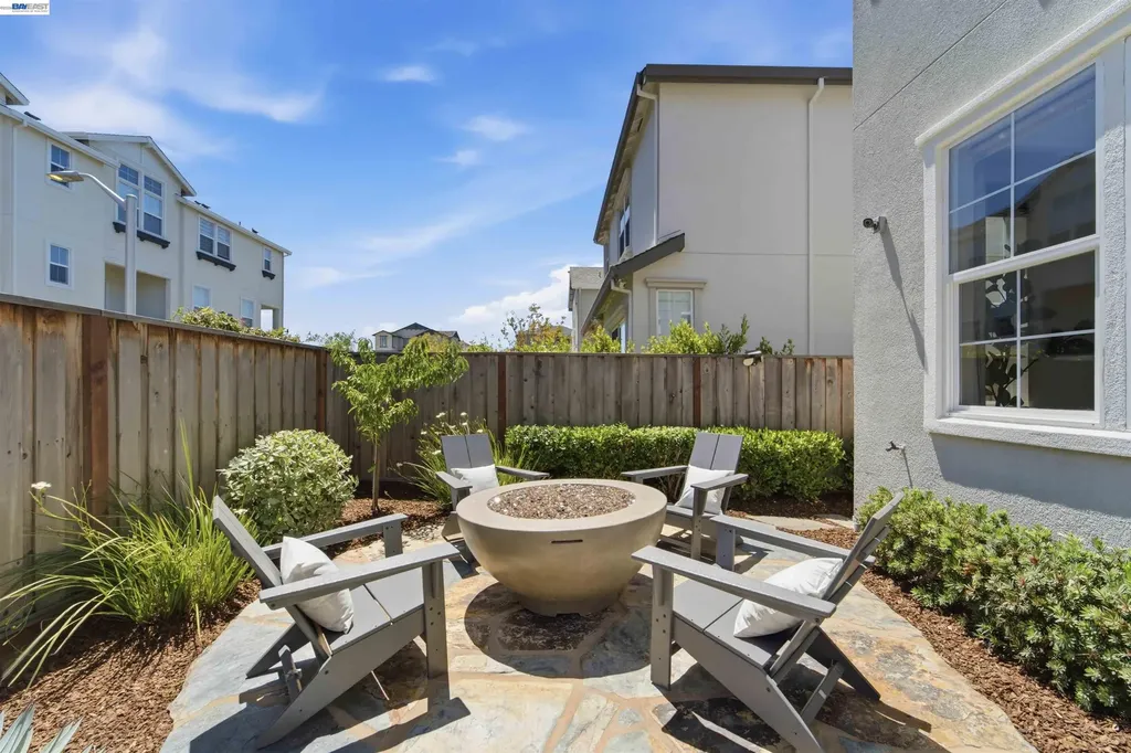 37595 Sea Bank Street Newark CA 94560