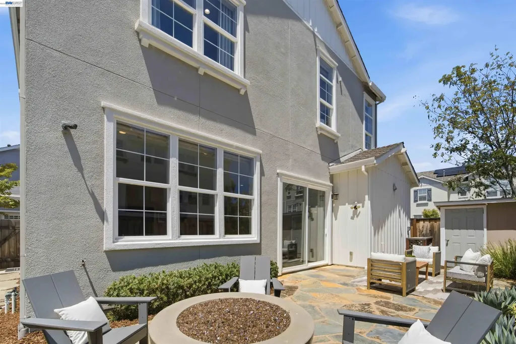 37595 Sea Bank Street Newark CA 94560