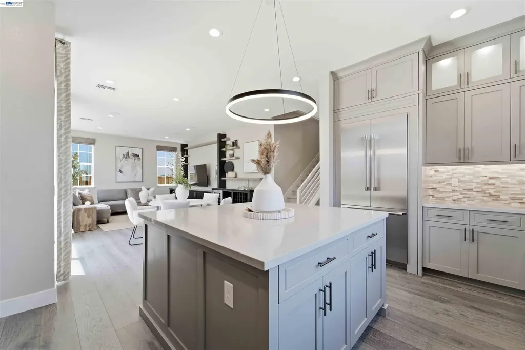 37595 Sea Bank Street Newark CA 94560