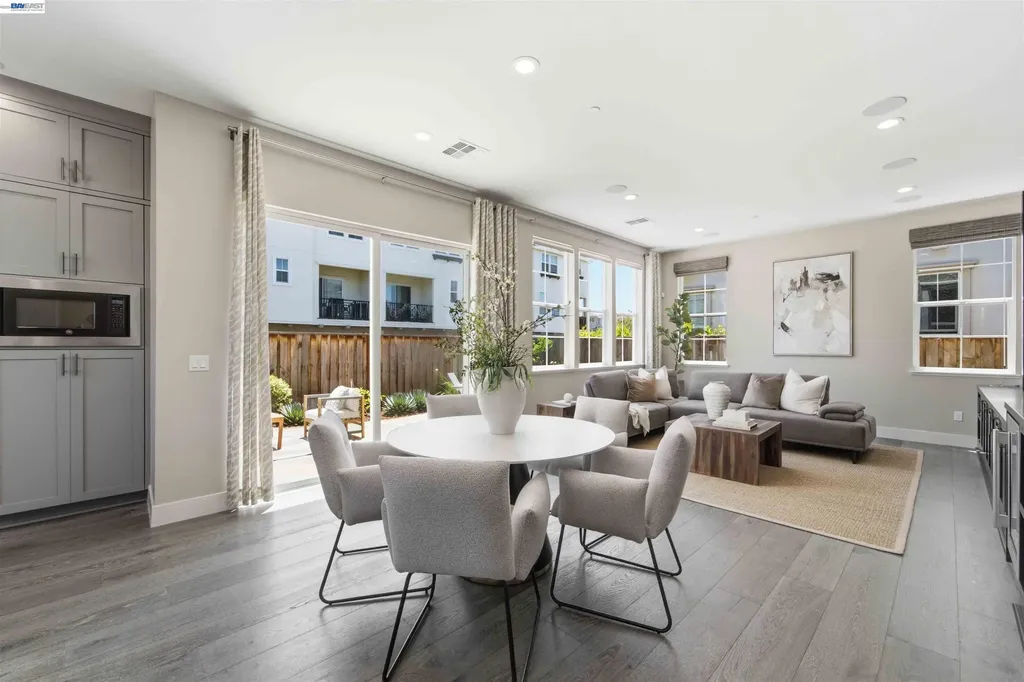 37595 Sea Bank Street Newark CA 94560