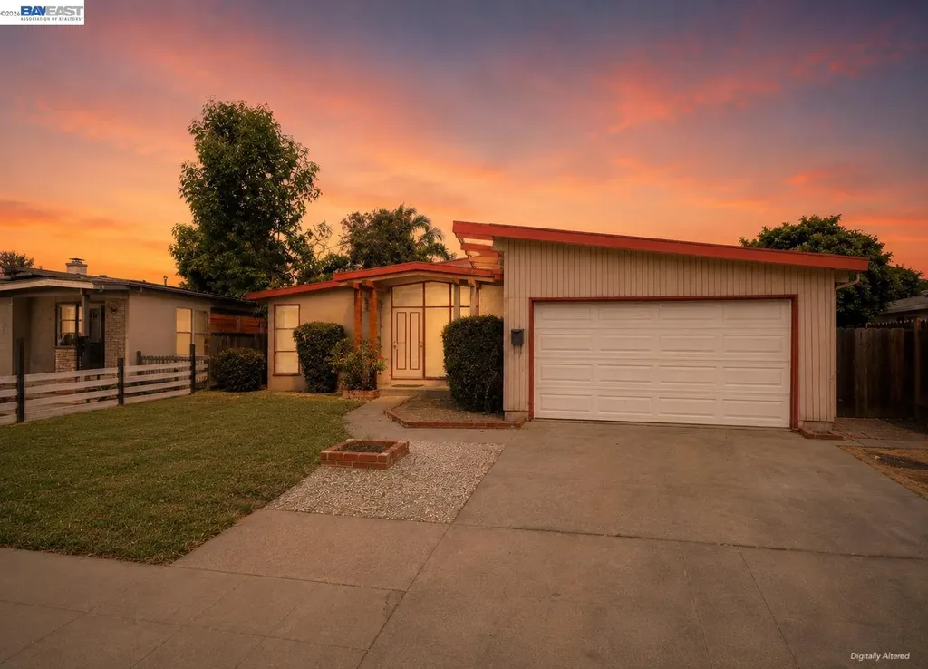 440 Rousseau Street Hayward CA 94544