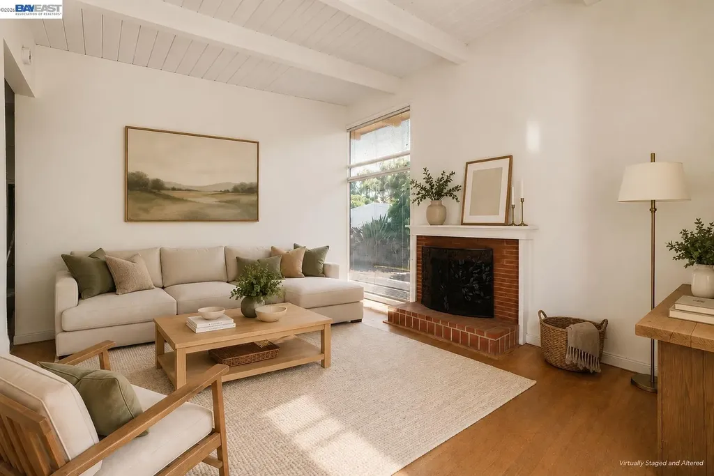 440 Rousseau Street Hayward CA 94544